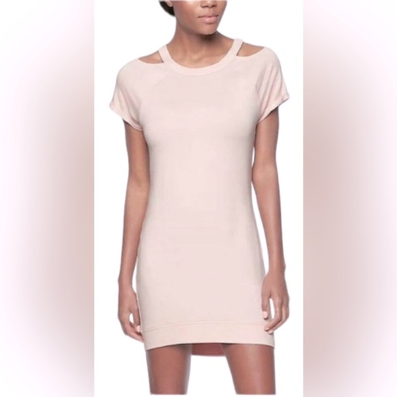 Athleta Dresses & Skirts - Athleta small summer dress blush pink Athleisure fancy